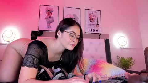 Cora  online show from March 3, 9:26 pm