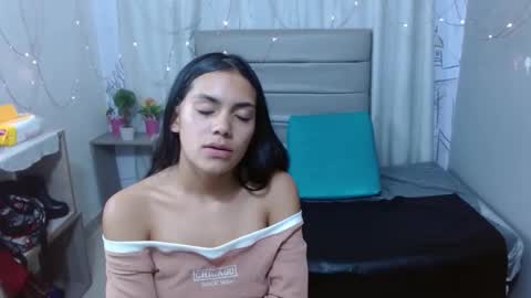 lorena online show from February 5, 10:46 pm