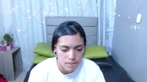 lorena online show from February 23, 9:06 pm