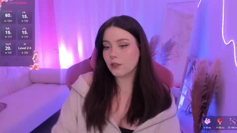 little girl who is always right or Coraline online show from October 31, 6:14 am