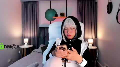 Coral Stefani online show from September 18, 11:20 pm