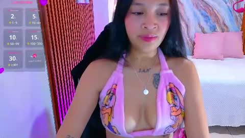 corall_tay1 online show from July 30, 11:55 am