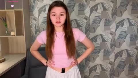 Leya online show from October 26, 3:55 pm