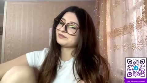 Elisheva online show from April 14, 12:41 pm