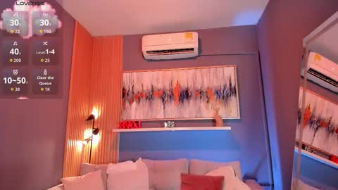 Cori online show from December 4, 10:26 am