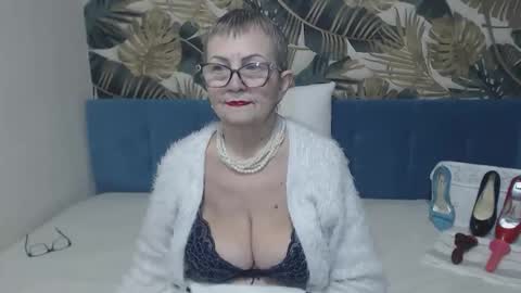 corssika online show from January 18, 8:40 pm