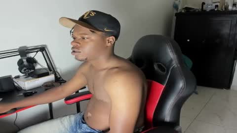 Corvis Xnc0012 online show from February 21, 11:11 am