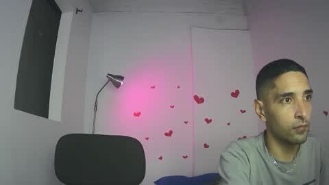 Snapshot of corvus_b chatting on March 11, 2:42 am Corvus B online show from March 11, 2:42 am