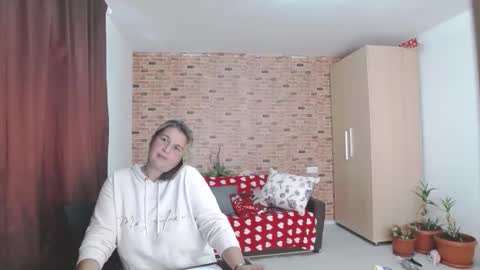 Snapshot of corymilf chatting on October 13, 8:38 am Elisa online show from October 13, 8:38 am