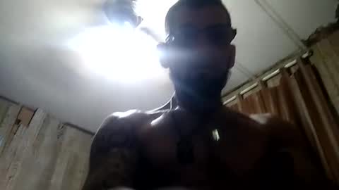 Snapshot of countryboy42225238 chatting on January 9, 8:01 pm countryboy42225238 online show from January 9, 8:01 pm