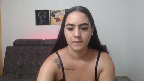 Snapshot of couple_sexandlove chatting on March 9, 5:22 am ALEJANDRO Y EMILY online show from March 9, 5:22 am
