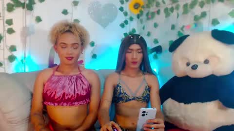 ALEXA  KIM online show from March 12, 5:49 pm