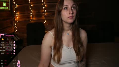 coupledreamx online show from December 28, 6:29 pm