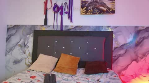 Barby and Kenny online show from April 16, 9:39 pm