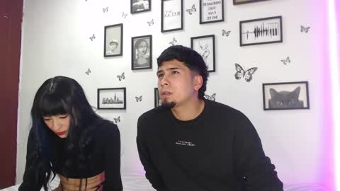 Snapshot of coupsextop chatting on January 18, 7:59 am Juli and Liam online show from January 18, 7:59 am