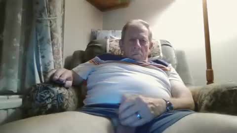 Snapshot of courieral1 chatting on September 17, 8:34 pm courieral1 online show from September 17, 8:34 pm