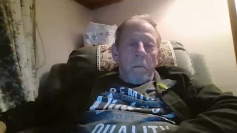 Snapshot of courieral1 chatting on September 15, 8:21 pm courieral1 online show from September 15, 8:21 pm
