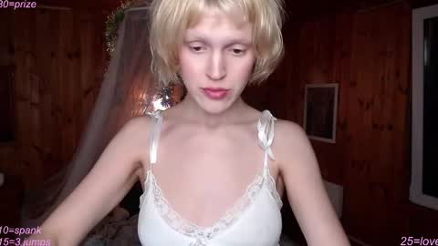 Courtney online show from September 28, 5:33 pm