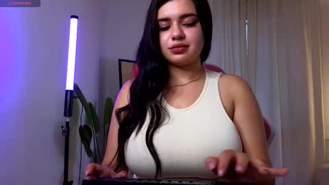 Courtney online show from October 11, 3:05 pm