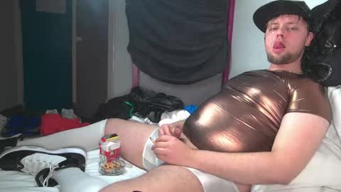 Snapshot of cravingboy chatting on January 31, 9:48 pm robin online show from January 31, 9:48 pm