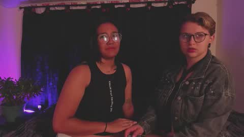 Snapshot of crazy_cakes_ chatting on September 12, 4:36 am Lexie Rose online show from September 12, 4:36 am