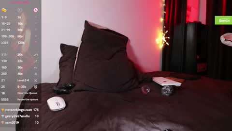 Crazy Ignites online show from September 29, 12:09 am