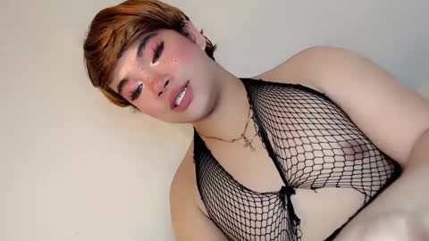 Hot Ayisha online show from January 14, 6:28 pm