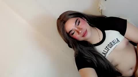 Hot Ayisha online show from January 23, 7:18 pm