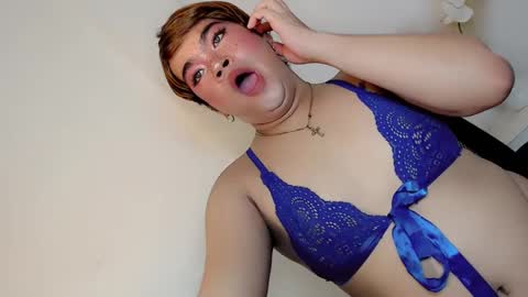 Hot Ayisha online show from January 23, 1:51 am