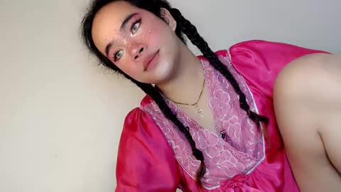Hot Ayisha online show from January 16, 3:02 am