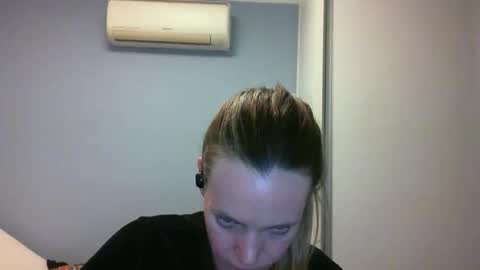 Snapshot of crazyanny chatting on September 14, 12:46 am Anny online show from September 14, 12:46 am