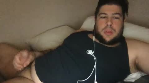 Snapshot of crazybigdick710 chatting on December 30, 5:15 am crazybigdick710 online show from December 30, 5:15 am