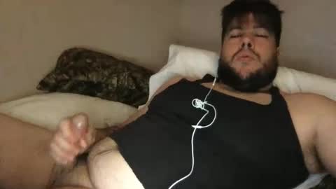 Snapshot of crazybigdick710 chatting on February 3, 12:15 am crazybigdick710 online show from February 3, 12:15 am