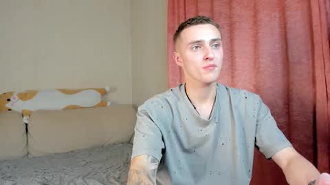 Alex online show from October 28, 6:20 pm