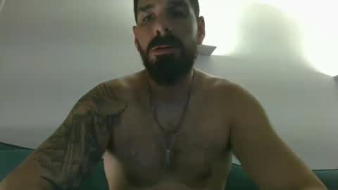 funcouple online show from November 22, 6:17 pm