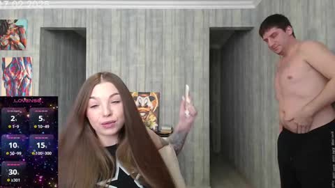 Snapshot of crazycouple1993 chatting on February 17, 11:55 am Kerry Ronny. More customized contentFREE following online show from February 17, 11:55 am