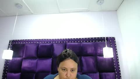 Snapshot of crazyonme chatting on January 26, 10:34 am diosalinda online show from January 26, 10:34 am