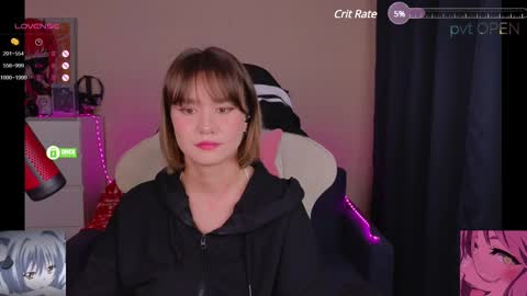 Snapshot of creammeow chatting on February 10, 9:25 am Alina online show from February 10, 9:25 am