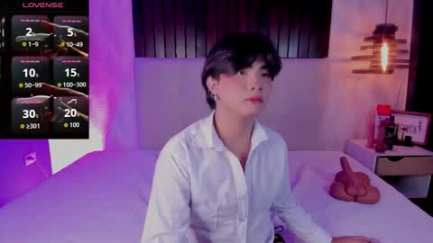 creamy_angelo online show from November 11, 8:44 pm