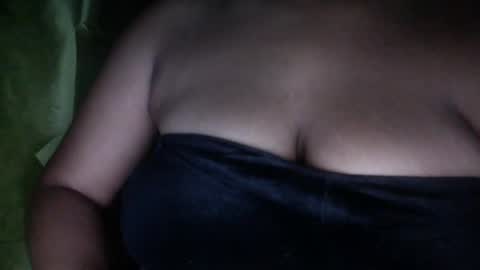 Snapshot of creamycocobabe chatting on February 27, 2:25 am CreamyCocoBabe online show from February 27, 2:25 am