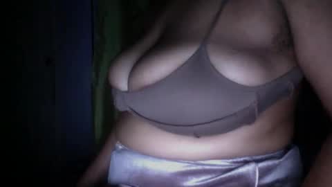 Snapshot of creamycocobabe chatting on February 26, 5:13 am CreamyCocoBabe online show from February 26, 5:13 am