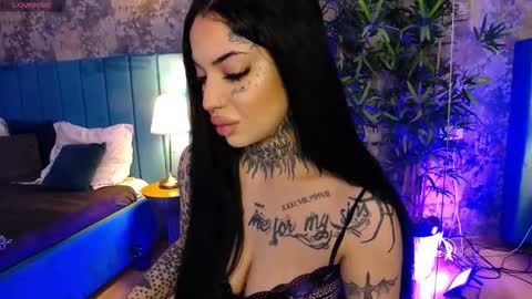 Sophie online show from February 17, 6:56 am