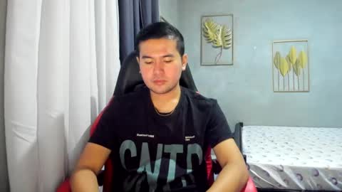 BareCreamyCum online show from February 5, 7:18 am