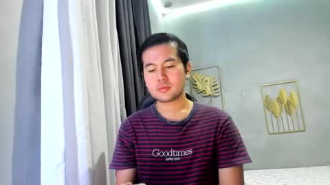 BareCreamyCum online show from January 1, 6:27 pm