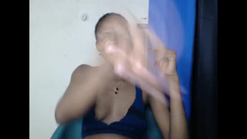 creamyxmuffin online show from February 27, 11:15 pm
