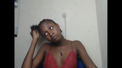 creamyxmuffin online show from March 12, 5:57 am