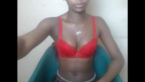 creamyxmuffin online show from September 20, 9:01 am