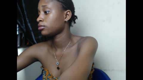 creamyxmuffin online show from March 10, 8:34 pm