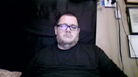The hopeless romantic online show from December 23, 8:57 pm