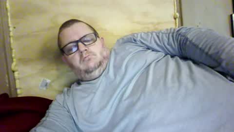 The hopeless romantic online show from December 5, 8:50 pm